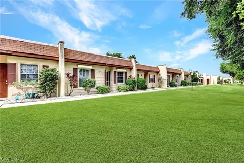 6300 S Pointe Blvd #335, Fort Myers, FL 33919