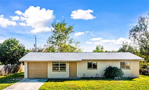13343 3rd St, Fort Myers, FL 33905
