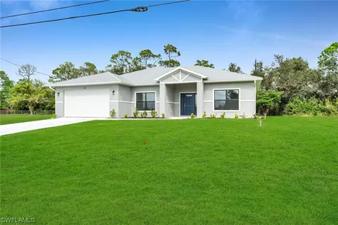 2219 NE 28th St, Cape Coral, FL 33909