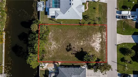 1301 SW 24th St, Cape Coral, FL 33991