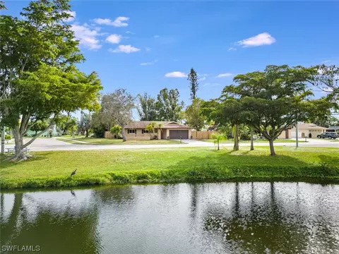 6511 Furman Blvd, Fort Myers, FL 33919