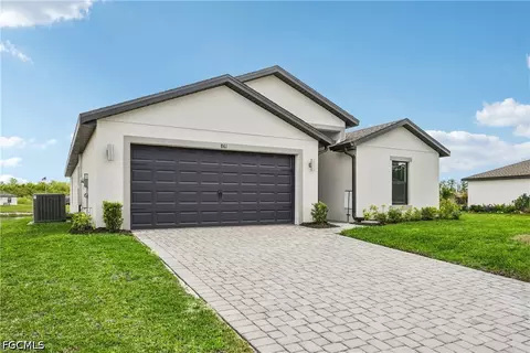 861 Gen D Macarthur Ave, Labelle, FL 33935