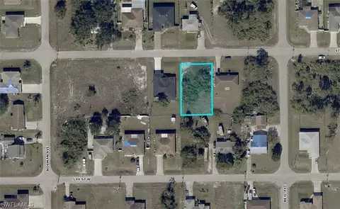 5305 6th St W, Lehigh Acres, FL 33971