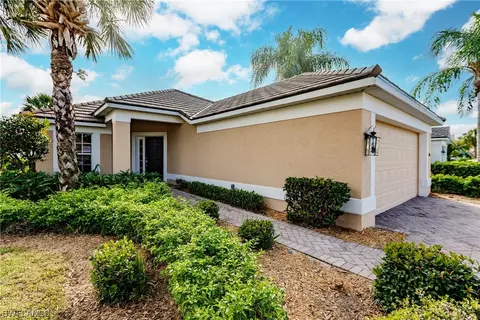 2486 Greendale Pl, Cape Coral, FL 33991