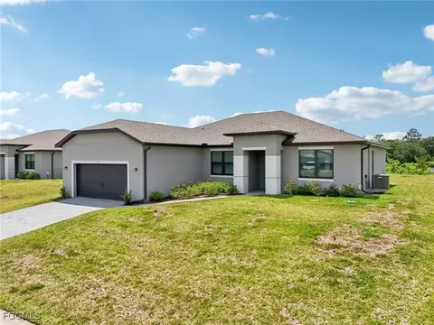 955 Admiral Bull Halsey Ave, Labelle, FL 33935