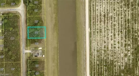 707 Naples Ave S, Lehigh Acres, FL 33974