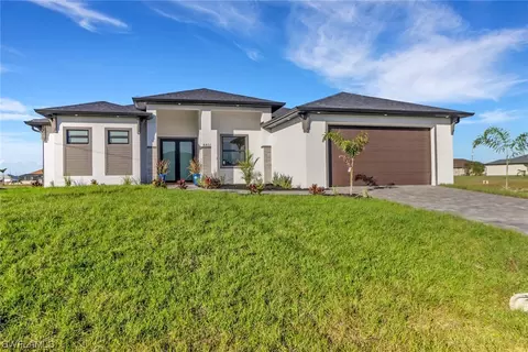 4401 NW 32nd Ln, Cape Coral, FL 33993