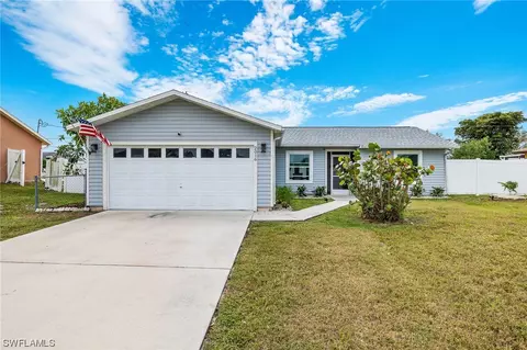 2016 NE 5th Ter, Cape Coral, FL 33909