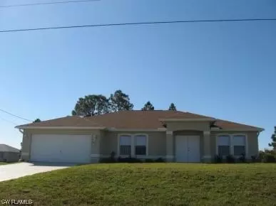 4015 13th St SW, Lehigh Acres, FL 33976