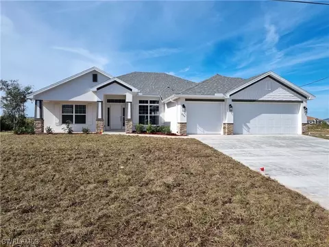 920 NW 31st Ave, Cape Coral, FL 33993