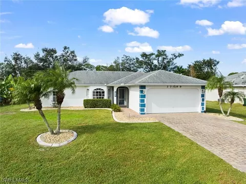 3799 N Biscayne Dr, North Port, FL 34291