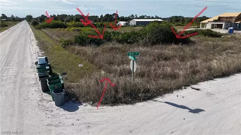 7727 16th Pl, Labelle, FL 33935 photo 2