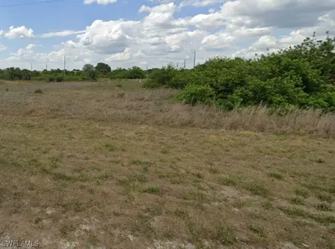 357-359 Grant Blvd, Lehigh Acres, FL 33974