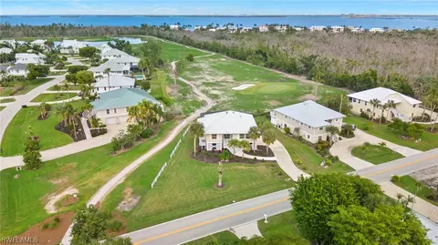 1578 Sand Castle Rd, Sanibel, FL 33957