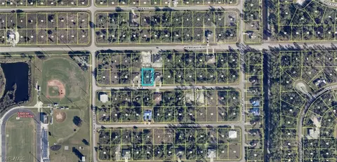851-853 Motel St E, Lehigh Acres, FL 33974