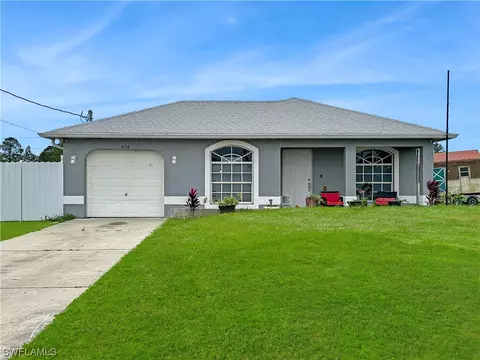 824 Lamar St E, Lehigh Acres, FL 33974