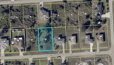 3208 21st St SW, Lehigh Acres, FL 33976