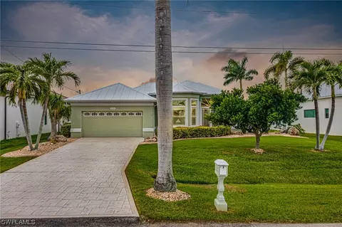 5220 SW 20th Ave, Cape Coral, FL 33914