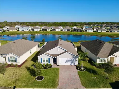 8837 Cascade Price Cir, North Fort Myers, FL 33917