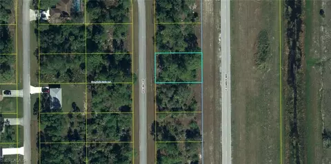 8023 Rolling Cir, Labelle, FL 33935