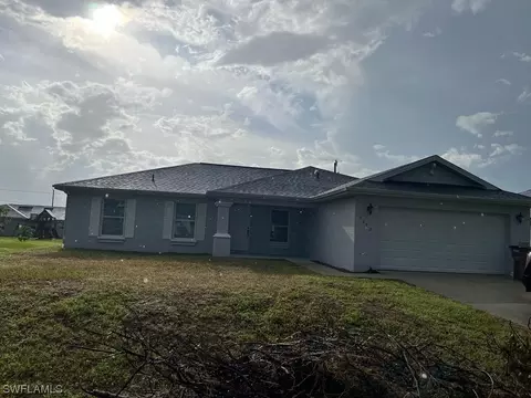 1022 NE 6th Pl, Cape Coral, FL 33909