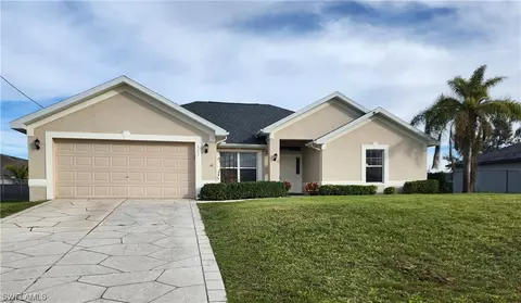 323 NW 3rd Ter, Cape Coral, FL 33993