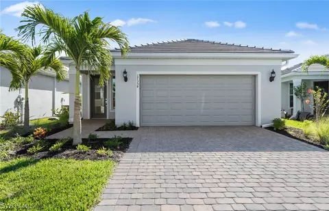 17354 Leaning Oak Trl, North Fort Myers, FL 33917