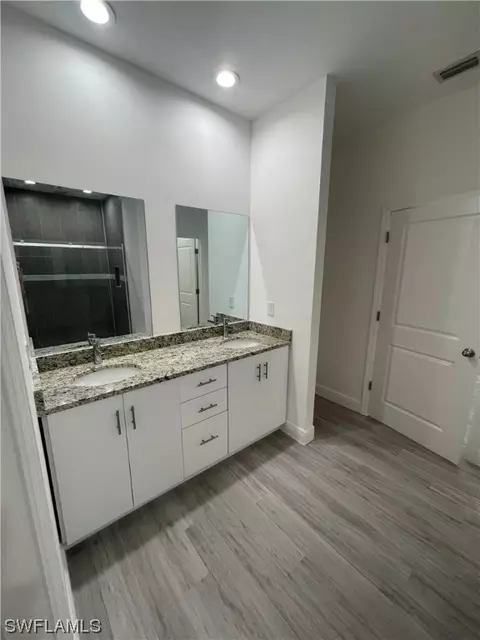 1182 E Benbow Cir, Labelle, FL 33935 photo 9