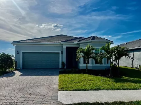 17363 Leaning Oak Trl, North Fort Myers, FL 33917