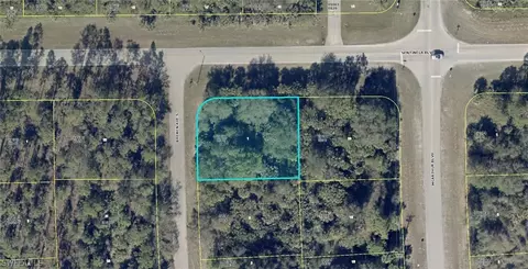 121 Bremen Ave S, Lehigh Acres, FL 33974