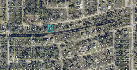 724 Lamar St E, Lehigh Acres, FL 33974