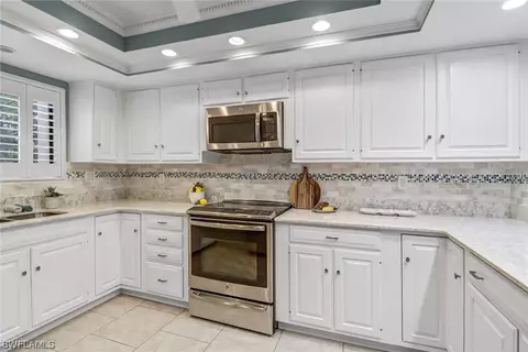 4612 Flagship Dr #201, Fort Myers, FL 33919