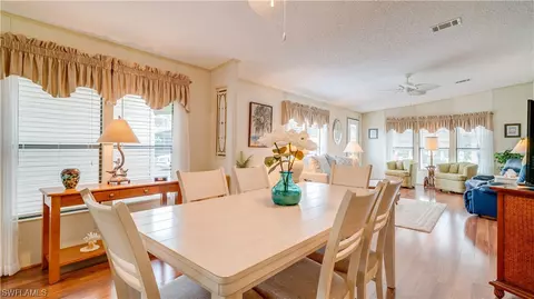 624 Sunset Ln, North Fort Myers, FL 33903