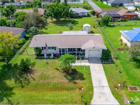 1114 SE 19th Ter, Cape Coral, FL 33990