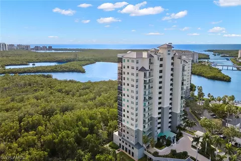 425 Cove Tower Dr #601, Naples, FL 34110