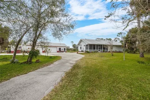 18501 Nalle Rd, North Fort Myers, FL 33917
