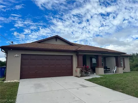 913 Chaplin Ave, Lehigh Acres, FL 33971