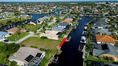 4127 SW 22nd Ct, Cape Coral, FL 33914
