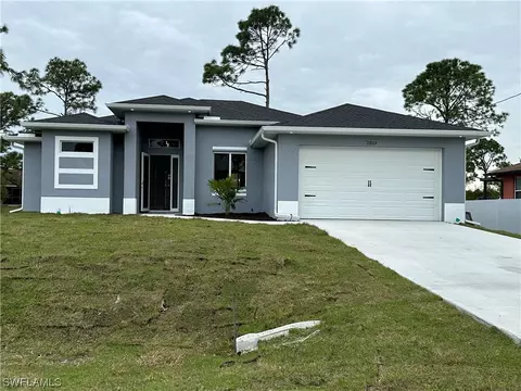 2813 9th St SW, Lehigh Acres, FL 33976