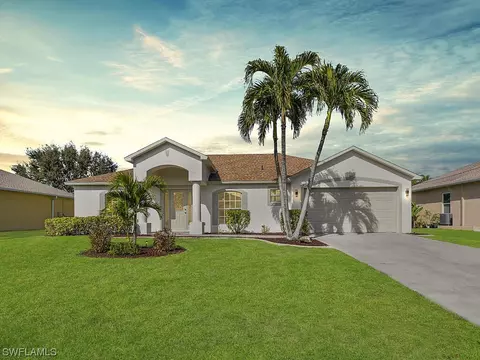 1827 SW 46th Ter, Cape Coral, FL 33914