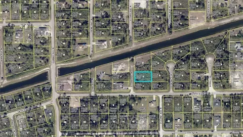 2802 Flora Ave N, Lehigh Acres, FL 33971