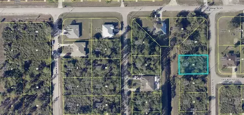 444-446 Lotus Ave S, Lehigh Acres, FL 33974