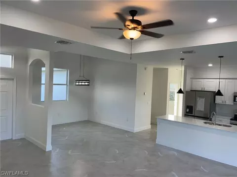 716 Clancy St E, Lehigh Acres, FL 33974 photo 4