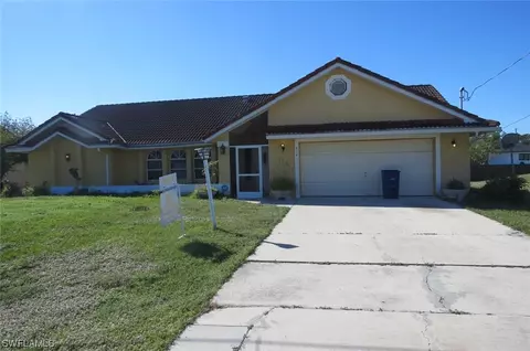 654 Homestead Rd S, Lehigh Acres, FL 33974