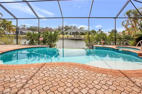 1806 NE 2nd Ter, Cape Coral, FL 33909