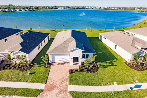 876 Stonewater Lake Ter, Cape Coral, FL 33993