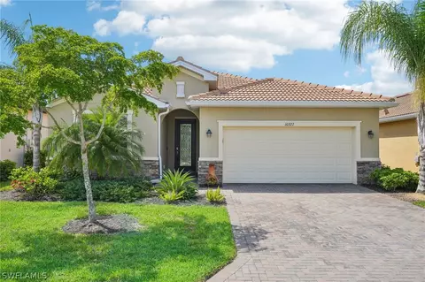 10327 Fontanella Dr, Fort Myers, FL 33913