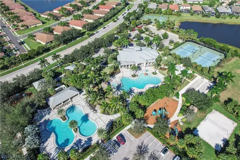 2012 Vermont Ln, Naples, FL 34120 photo 25