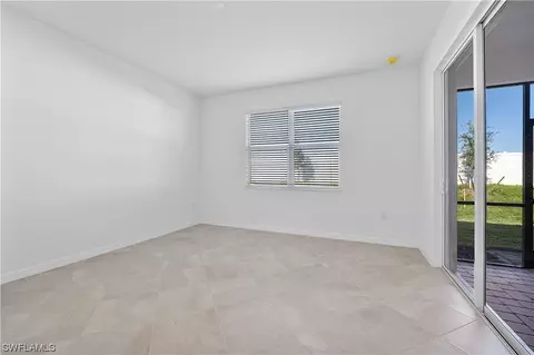 2012 Vermont Ln, Naples, FL 34120 photo 14