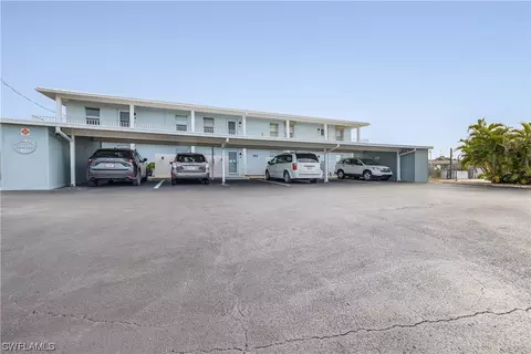 4511 SE Th Pl #6, Cape Coral, FL 33904